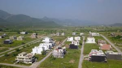 5 Marla prime plot available for sale in D-12/1 Islamabad 