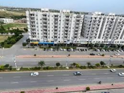 Three Bed Apartment Available For Rent in Diamond Mall, And Residency Gulberg Greens Islamabad