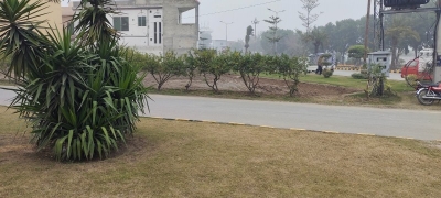 5 Marla Plot For Sale Tulip Ext Block Park View Lahore.