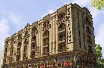 1122 Sqft 2 Bed Apartment For sale in Emporium Mall & Residency Gulberg Greens, Islamabad. 