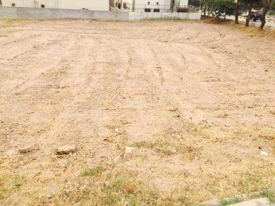 35*70 Ideal location plot for sale in E-12/2 Islamabad