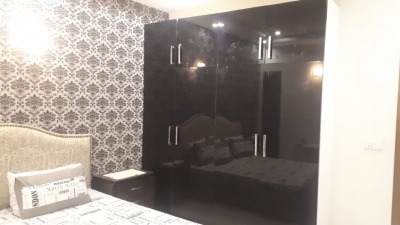12 MARLA HOUSE FOR SALE IN D3 BLOCK NEAR PARK