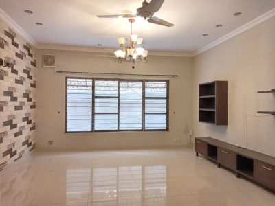 1300 sqft  flat 2 Bed available for rent in CDA sector E-11/4 Islamabad 