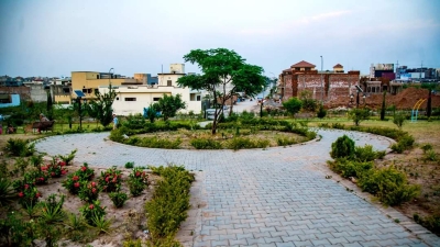  VIP 1 Kanal  Plot for Sale in NPF O-9  Islamabad 