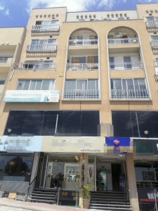 Civic Center Block 955 sq ft 3-Bed Flat for sale in Bahria town Phase 4 Rawalpindi 