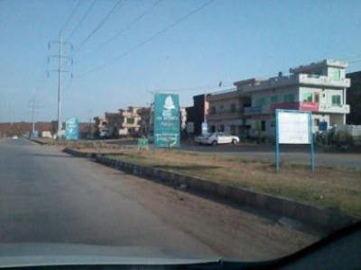 Beautiful 1 Kanal Boulevard Plot For Sale G-13/4  islamabad