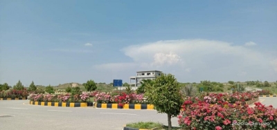 5 Marla Boulevard Plot Available  For Sale I-12/3  islamabad
