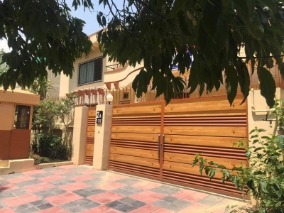 1 Kanal Beautiful Brand New House Available For Sale in F-10/2 Islamabad