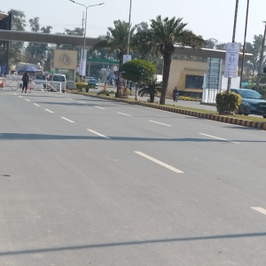 5 Marla Beautiful Location Plot For Sale In Diamond Block in Park View City Multan Road Lahore