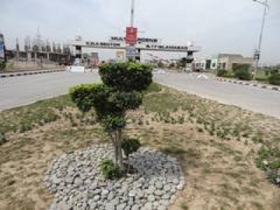 Beautiful Residential Plot For Sale in Multi Garden B-17  Islamabad