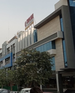 VIP  Location 389 Yards Plaza For Sale in  G-10 MARKAZ Islamabad 
